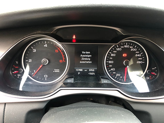 Audi A4 4 of 12
