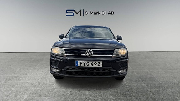 Volkswagen Tiguan 6 of 25