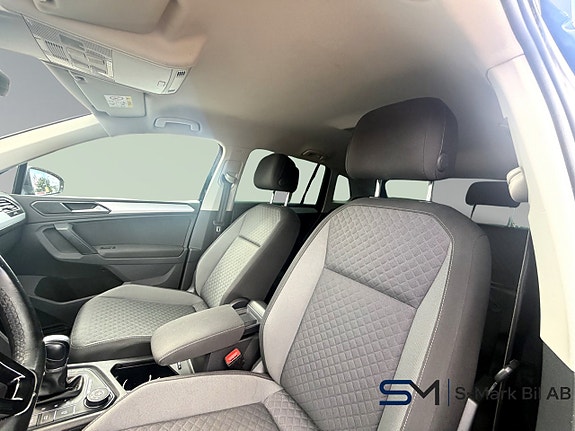 Volkswagen Tiguan 9 of 25