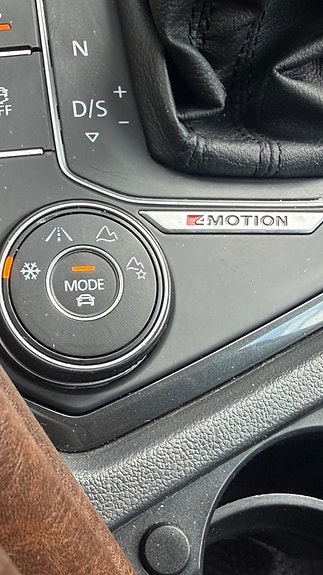 Volkswagen Tiguan 23 of 25