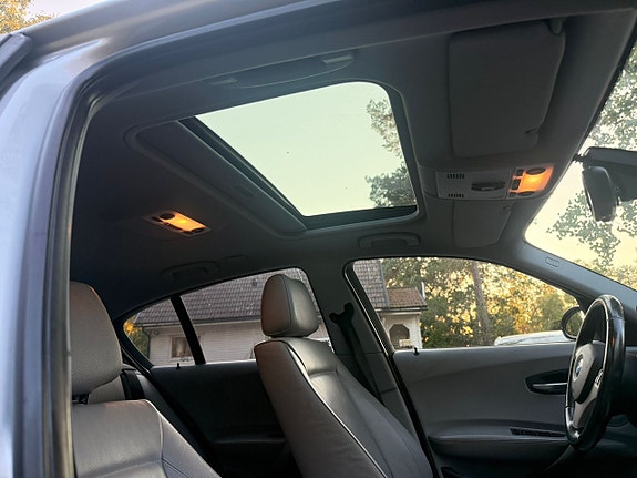 BMW 120i 11 of 22