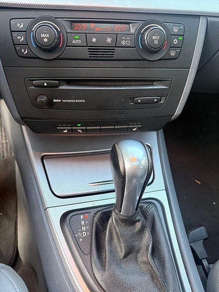 BMW 120i 15 of 22