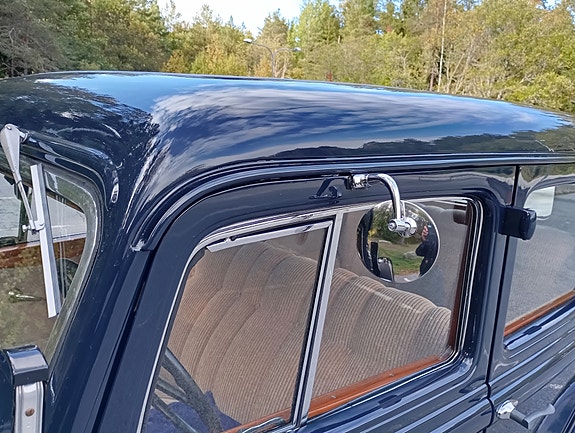 Dodge 7 of 21