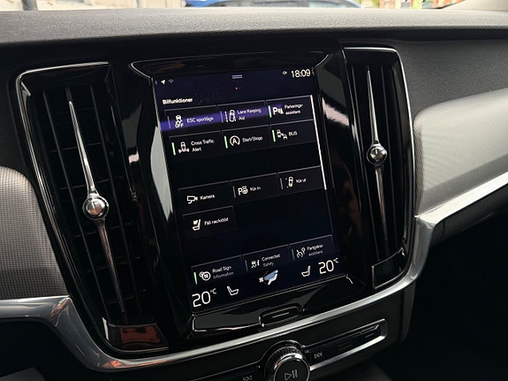 Volvo S90 20 of 22