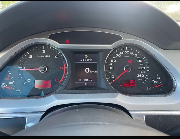 Audi A6 12 of 14