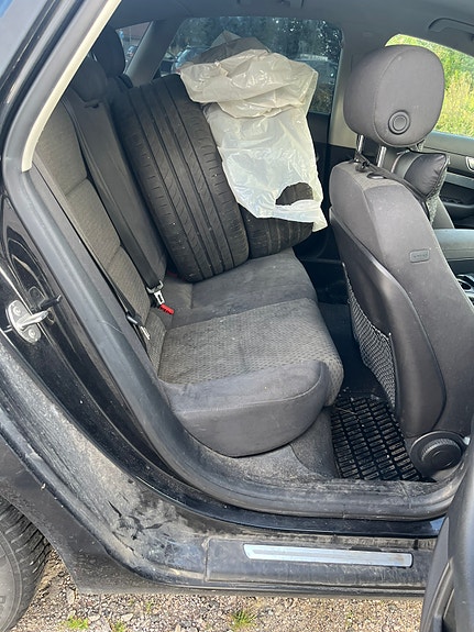 Audi A6 8 of 14