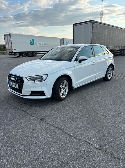 Audi A3 2 of 13
