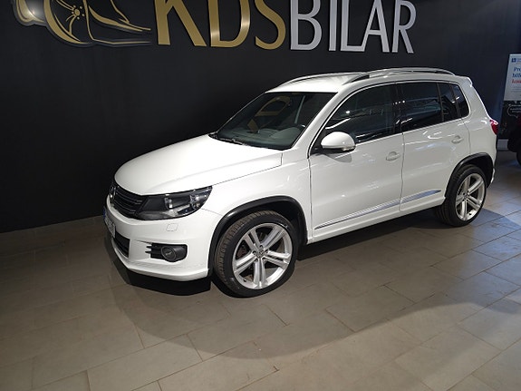 Volkswagen Tiguan 2 of 12