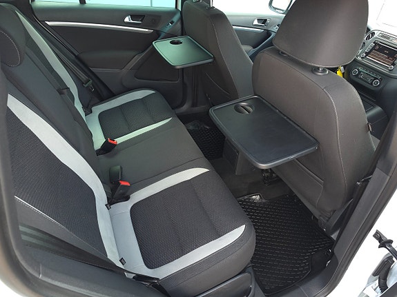 Volkswagen Tiguan 10 of 12