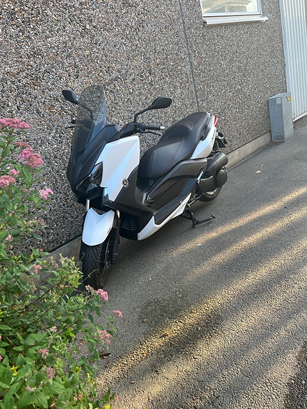 Yamaha YAMAHA X-MAX 250 ABS 3 of 3