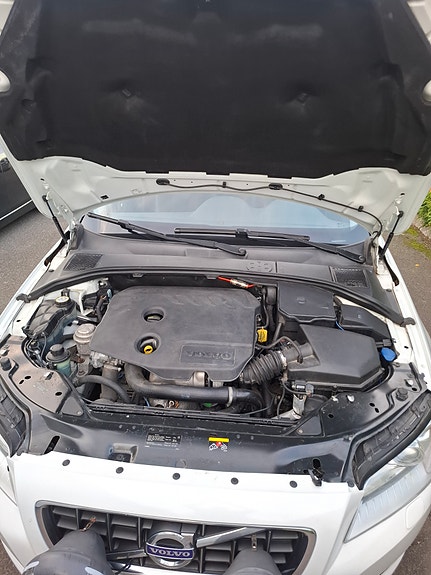 Volvo V70 10 of 13