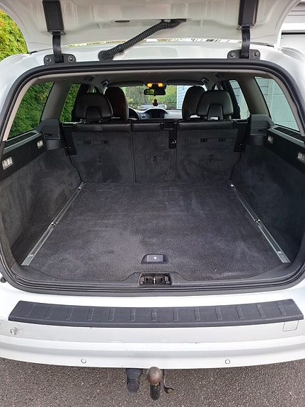 Volvo V70 7 of 13