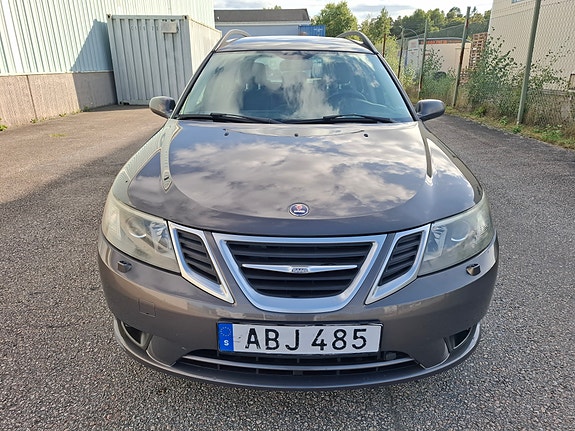 Saab 9-3 3 of 8