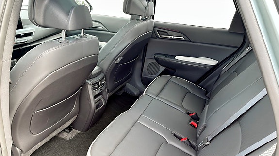 Kia EV5 9 of 12