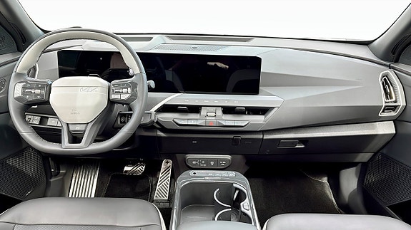 Kia EV5 7 of 12