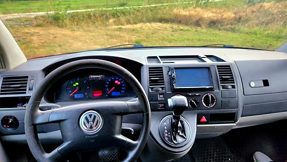 Volkswagen Transporter 3 of 3