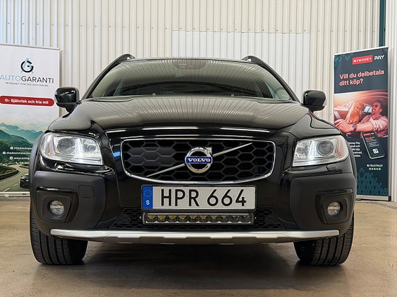 Volvo XC70 3 of 25