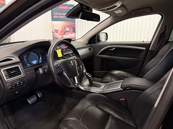 Volvo XC70 9 of 25