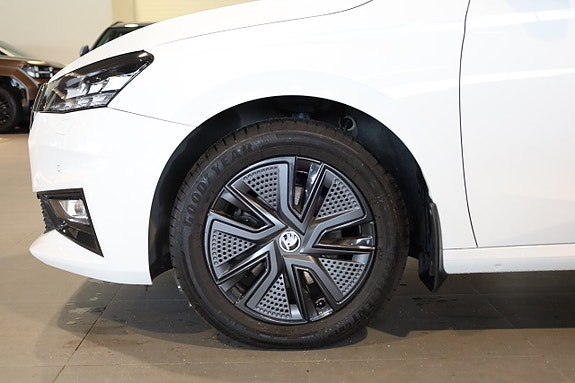 Skoda Fabia 7 of 30