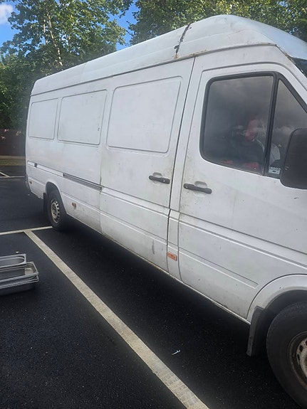 Mercedes-Benz Sprinter 313 2 of 3
