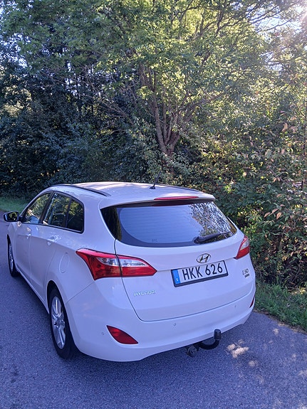 Hyundai i30 4 of 8