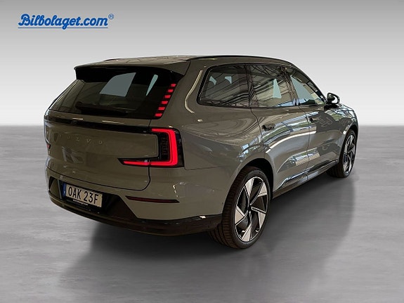Volvo EX90 5 of 13
