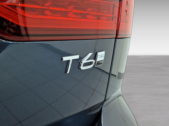 Volvo V60 14 of 15