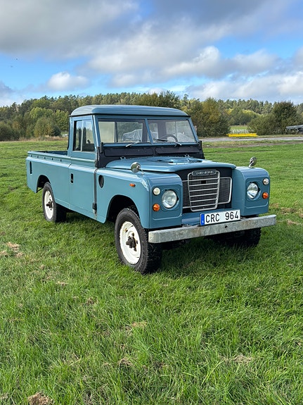 Land Rover 109 4 of 11