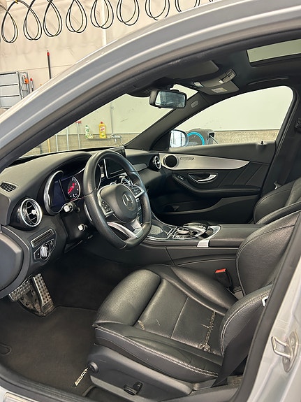 Mercedes-Benz C220 d 5 of 9