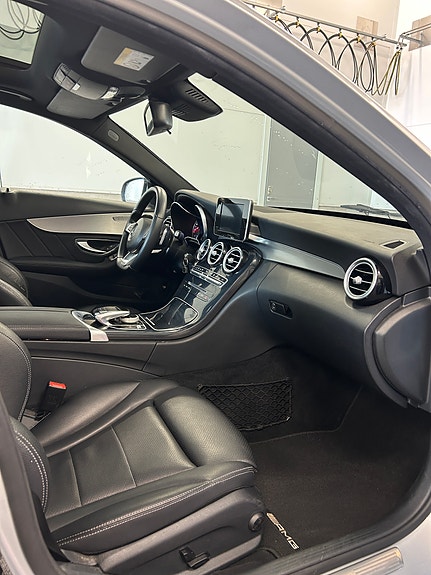 Mercedes-Benz C220 d 8 of 9
