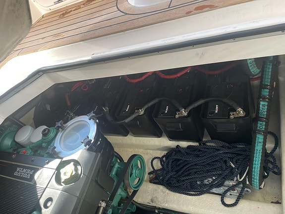 Windy Grand Mistral 37 HT 12 of 17