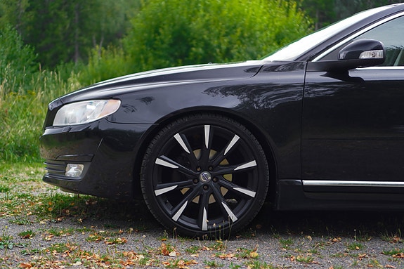 Volvo S80 3 of 8