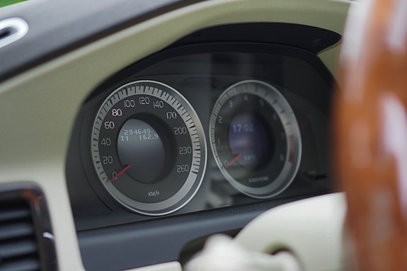 Volvo S80 6 of 8
