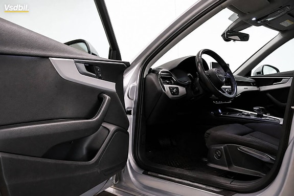 Audi A4 8 of 20