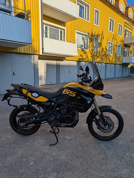 BMW F 800 GS 2 of 8