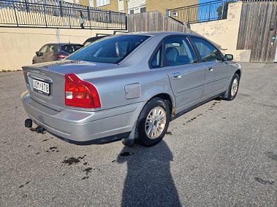 Volvo S80 4 of 10