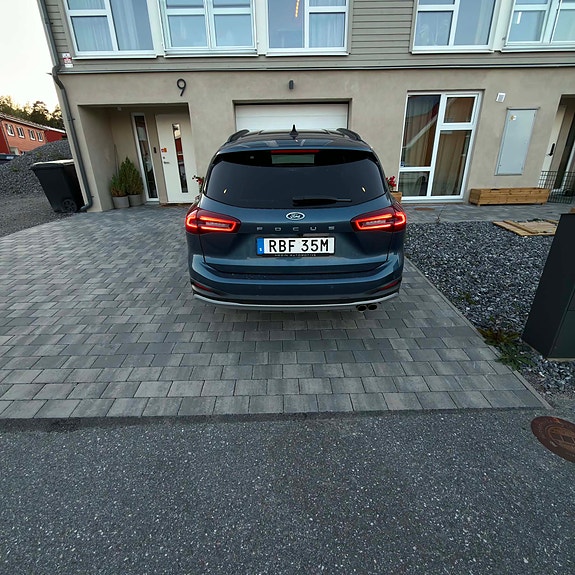 Ford Focus 3 of 6