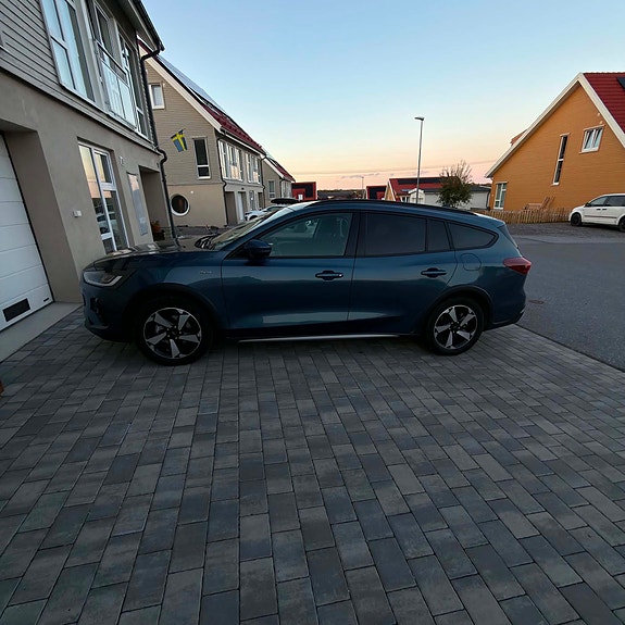 Ford Focus 4 of 6