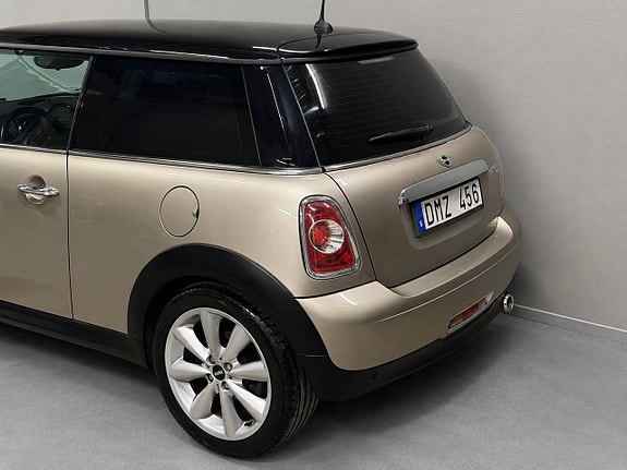 MINI Cooper 4 of 13