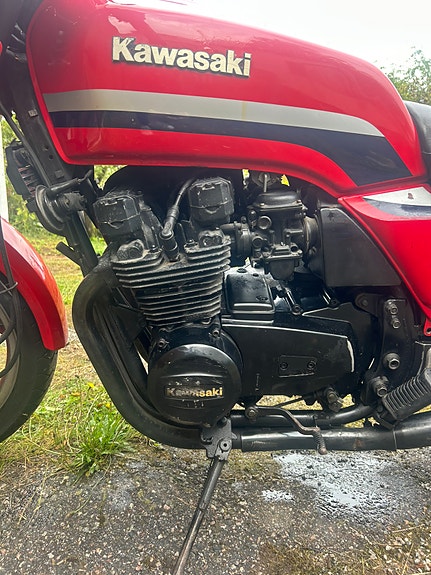 Kawasaki Z 550-H1/GP 4 of 9
