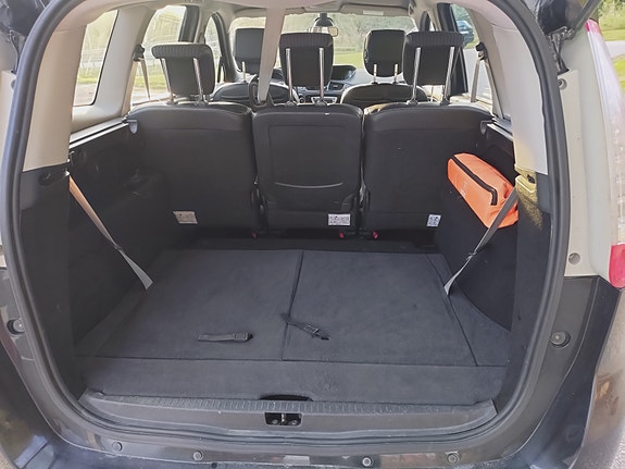 Renault Grand Scenic III 7 of 8