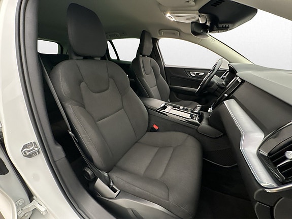 Volvo V60 16 of 30