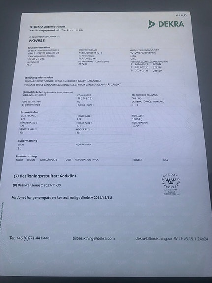 Volvo V40 9 of 9