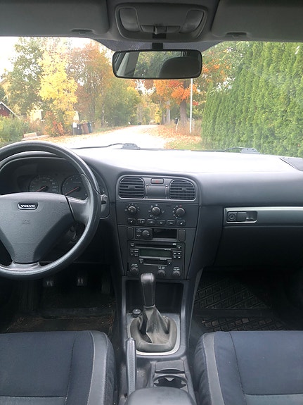 Volvo V40 5 of 9