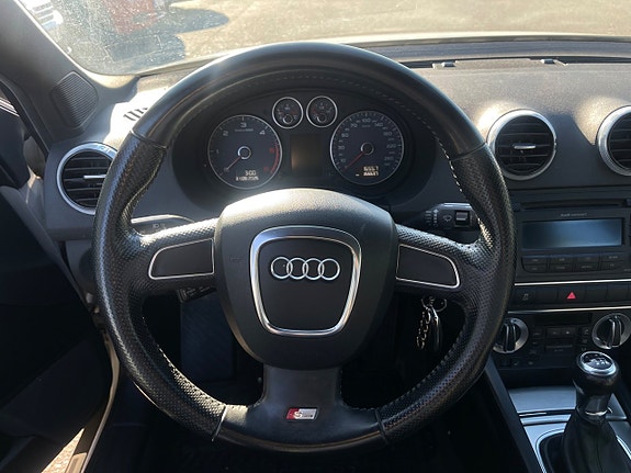 Audi A3 8 of 15