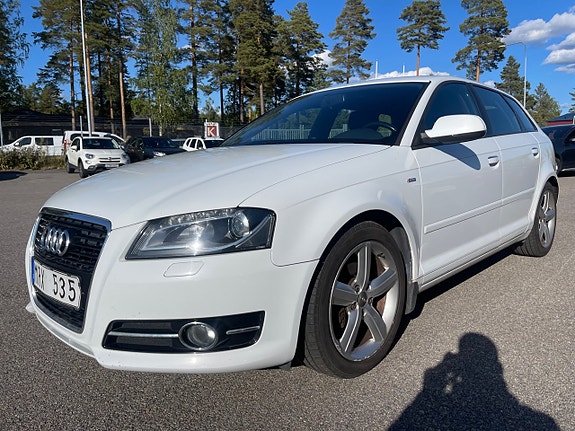 Audi A3 3 of 15