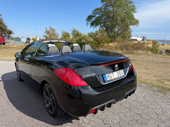 Peugeot 308 3 of 12