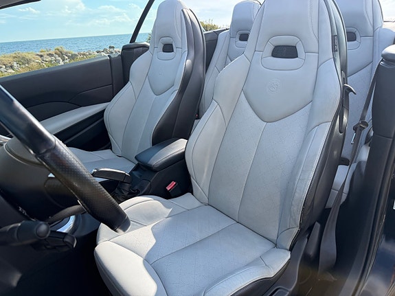 Peugeot 308 8 of 12
