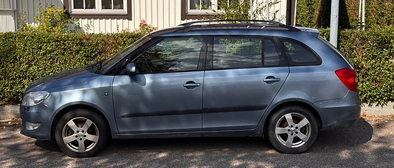 Skoda Fabia 2 of 7