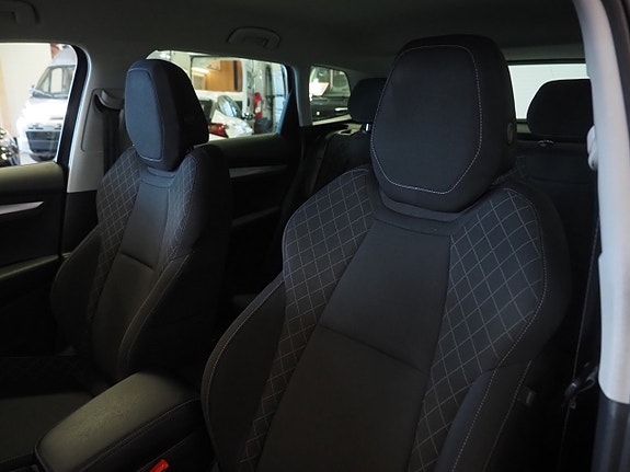 Skoda Karoq 16 of 24